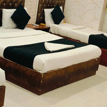 Hotel Golden Hayyath Inn مومباي المظهر الخارجي الصورة